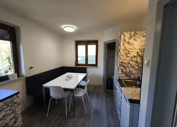 民宿 Spacious In Modern Flat *