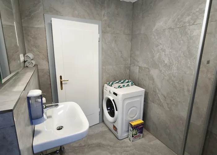 Spacious In Modern Flat Innsbruck